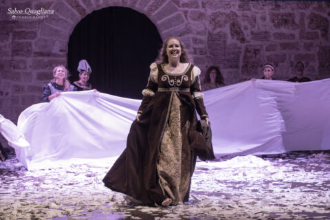 Laura-Faraone---Giulietta