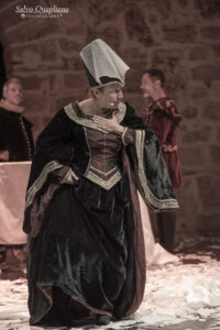 Stefania-Blandeburgo---la-bisbetica-domata