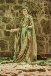 Titania-FinchSarah